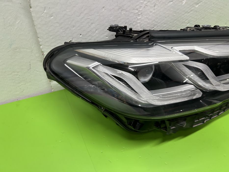 Far faruri bmw G30 G31 lci full led adaptiv 2020-2023 dreapta
