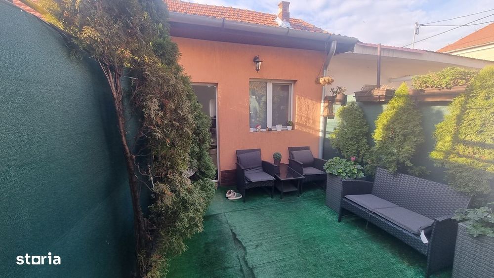 Apartament la casă zonă liniștită