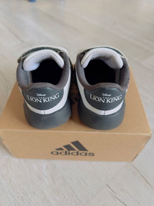 Детски маратонки adidas 22р-р
