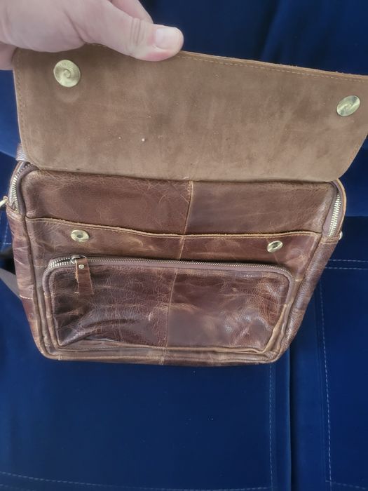 Продам кожаную  сумку