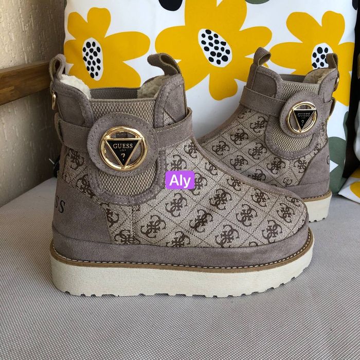 Ghete îmblănite dama