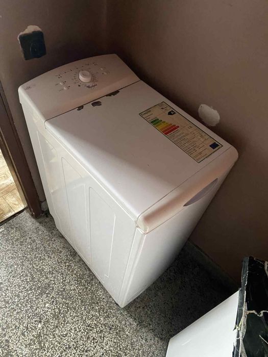 Пералня Whirpool с горен отвор