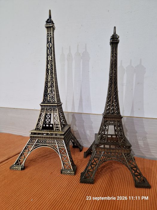 Turnul Eiffel 38 si 32 cm