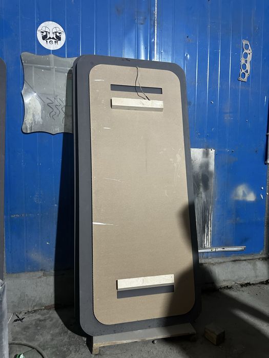 Зеркало с подсветкой