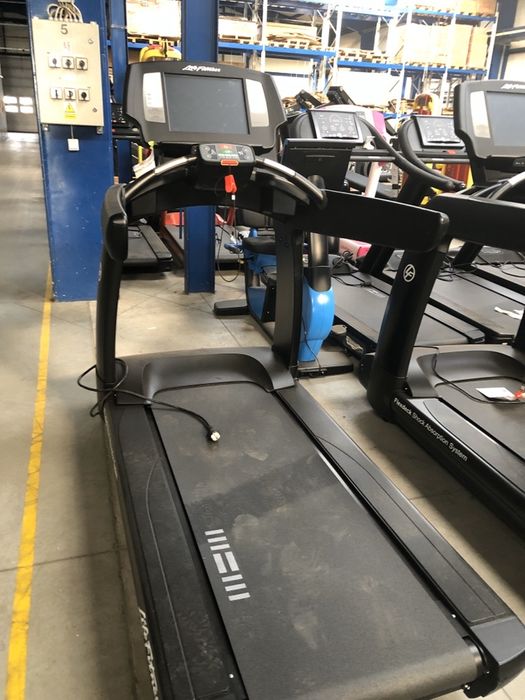 Banda alergare profesionala technogym