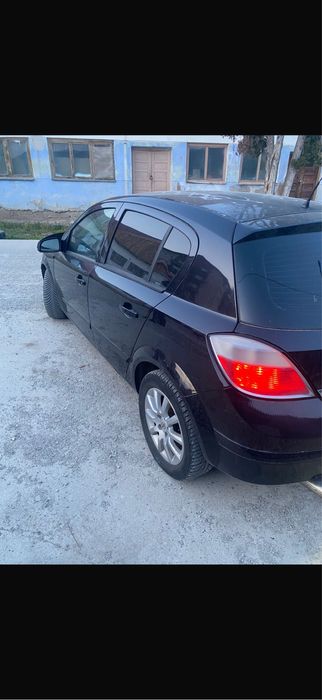 Opel Astra H - 1.7 CDTI