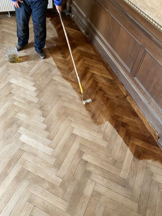 Parchet masiv raschetare scara reconditionare dusumea