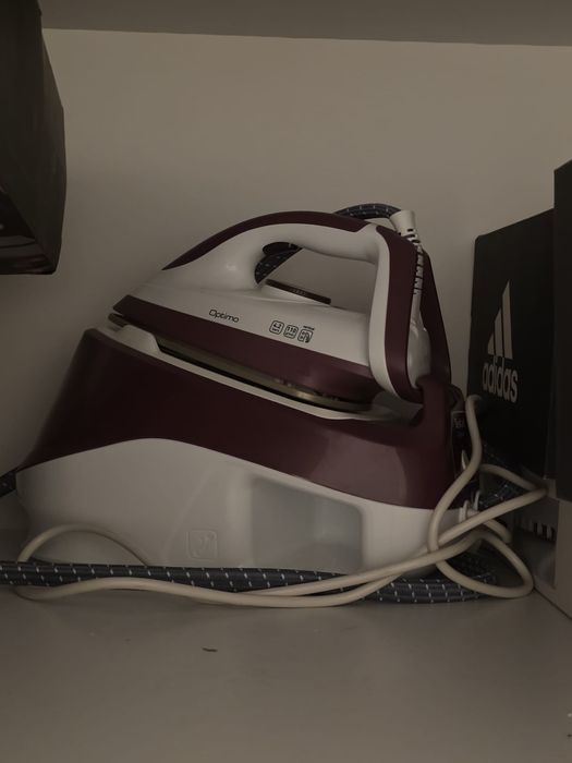 Statie calcat Tefal GV4630