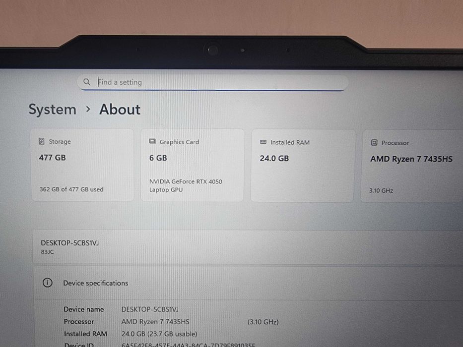 Laptop Gaming Lenovo LOQ