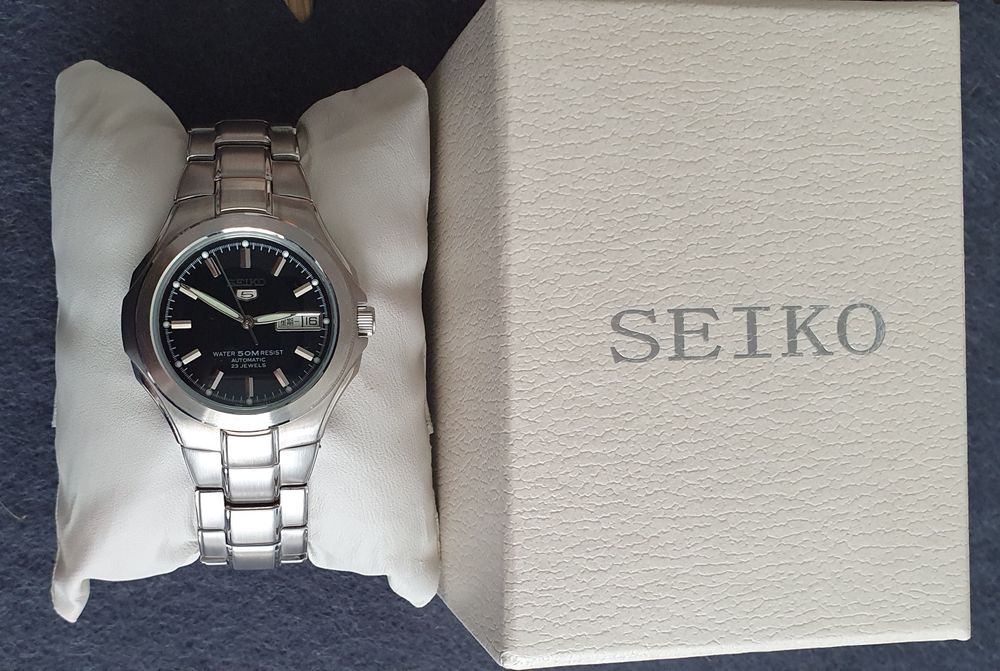 Seiko 5 7S36-01R0 Automatic