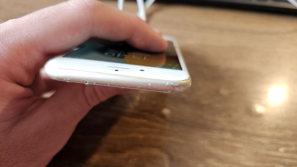 iPhone 6s rose 64Gb
