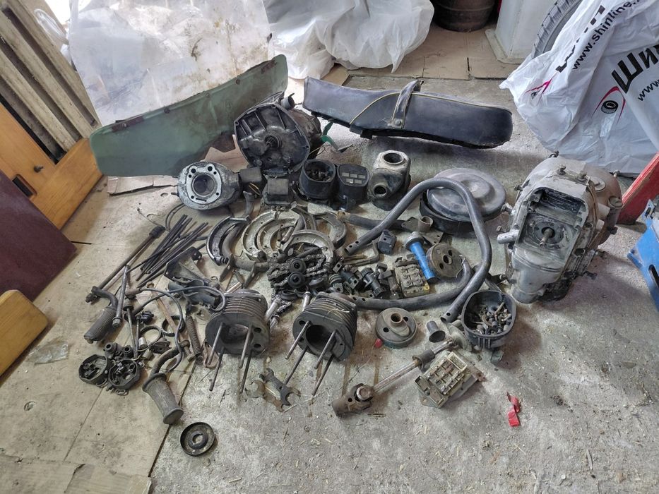 Продам мотоцикл урал.