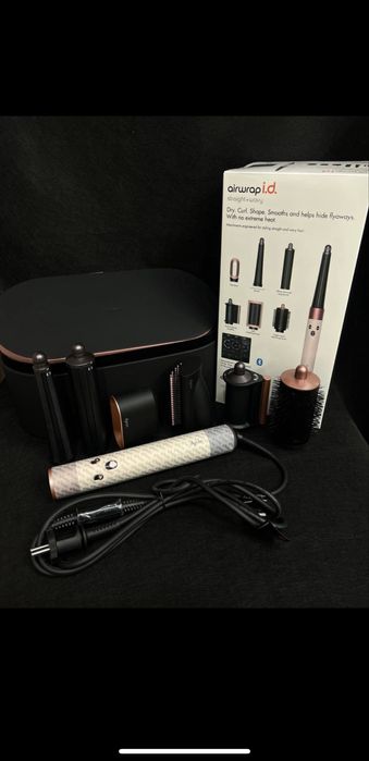 Дайсон шашка арналған фен тарақ