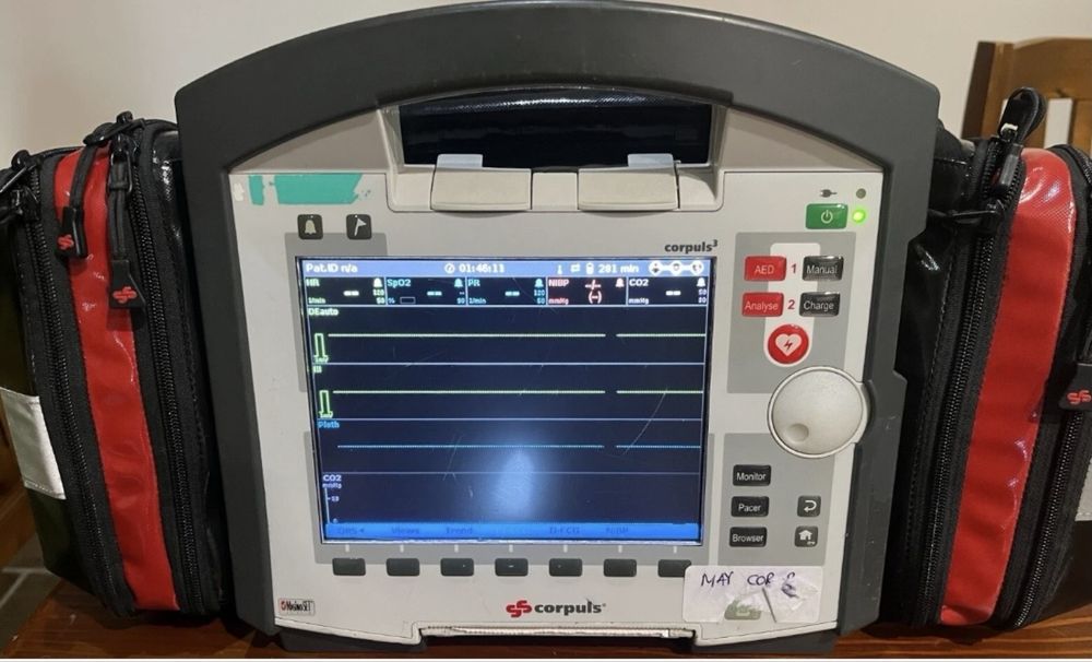 Monitor defibrilator  corpuls3 functii vitale Ambulanta