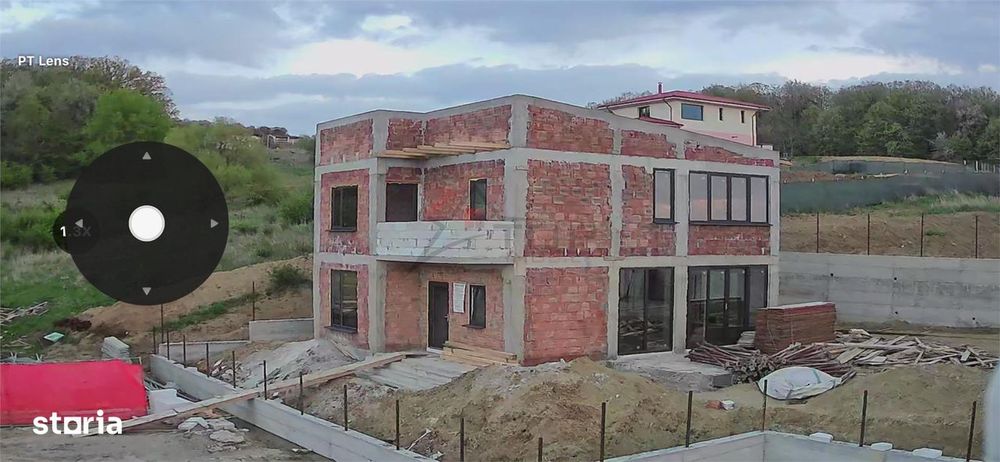 Casa 4 Camere - Bucium