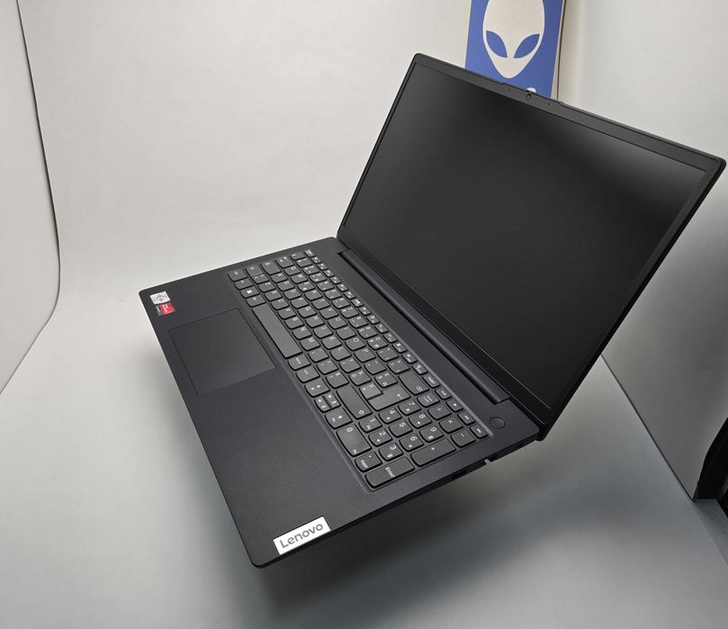 Lenovo V15 G4  AMD Athlon SIlver 7120U/8GB/512SSD/FHD