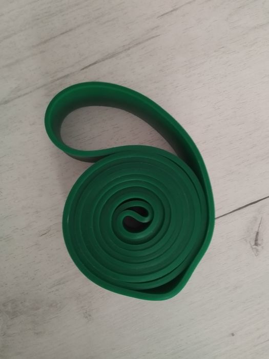 Продаю фитнес резинку