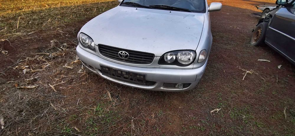 Piese din Dezmembrari pentru Toyota Corolla 1.4 vvti E10 2000