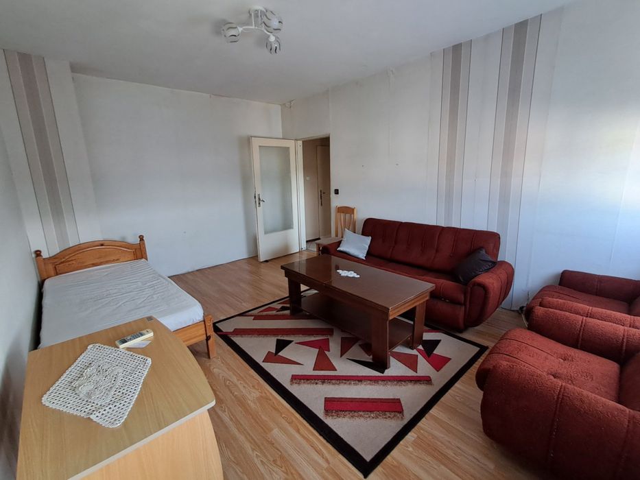 Дава се под наем Едностаен апартамент в с. Връв, Област Видин - 40 кв.м за 204 € - Снимка #6