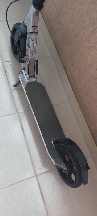 Тротинетка Декатлон