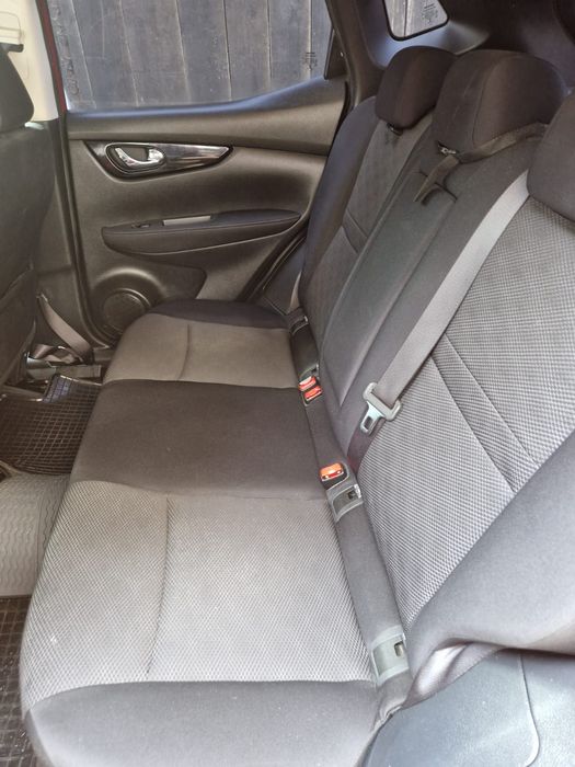 Vând Nissan Qashqai 2017 2,automat 130cp