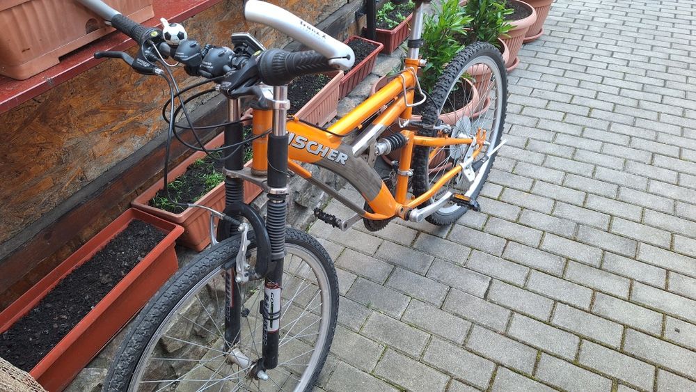 De vînzare bicicleta