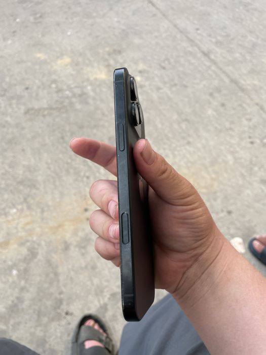Iphone 16pro max 8/256