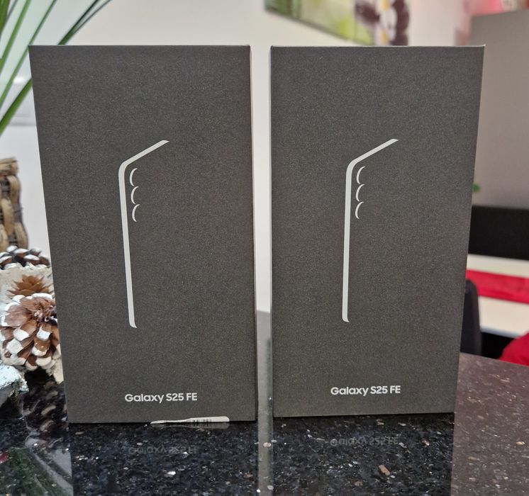Galaxy S25 FE 5G 128GB. 8GB RAM. Sigilate / White , Black
