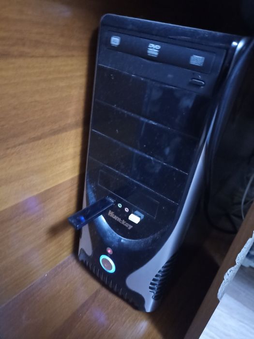 Компьютер 20 000 тг.