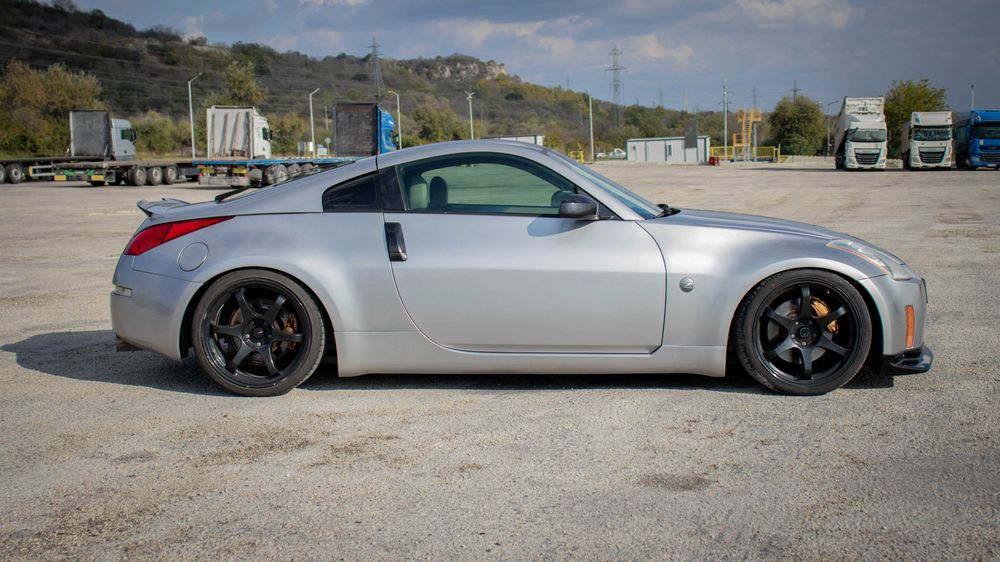 Nissan 350z  z33