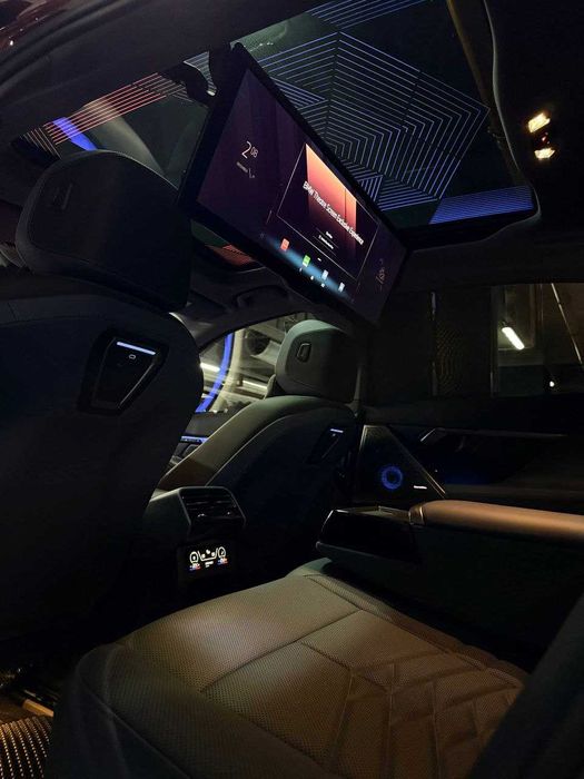 BMW i5 35L Full M Sport 2024г! 3 тыс км пробега! Бордовый!