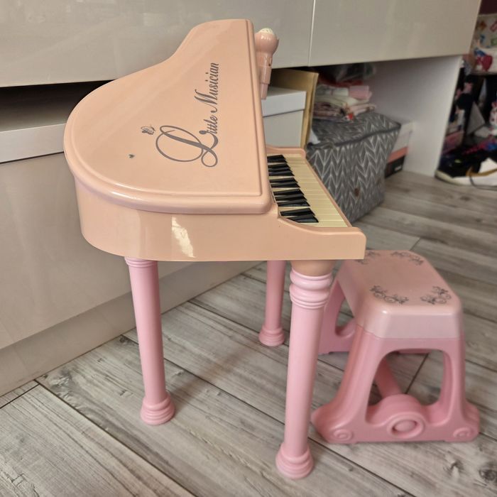 Детско пиано със столче Little Musician