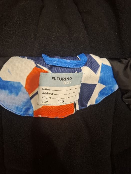 Продам детские зимние куртки