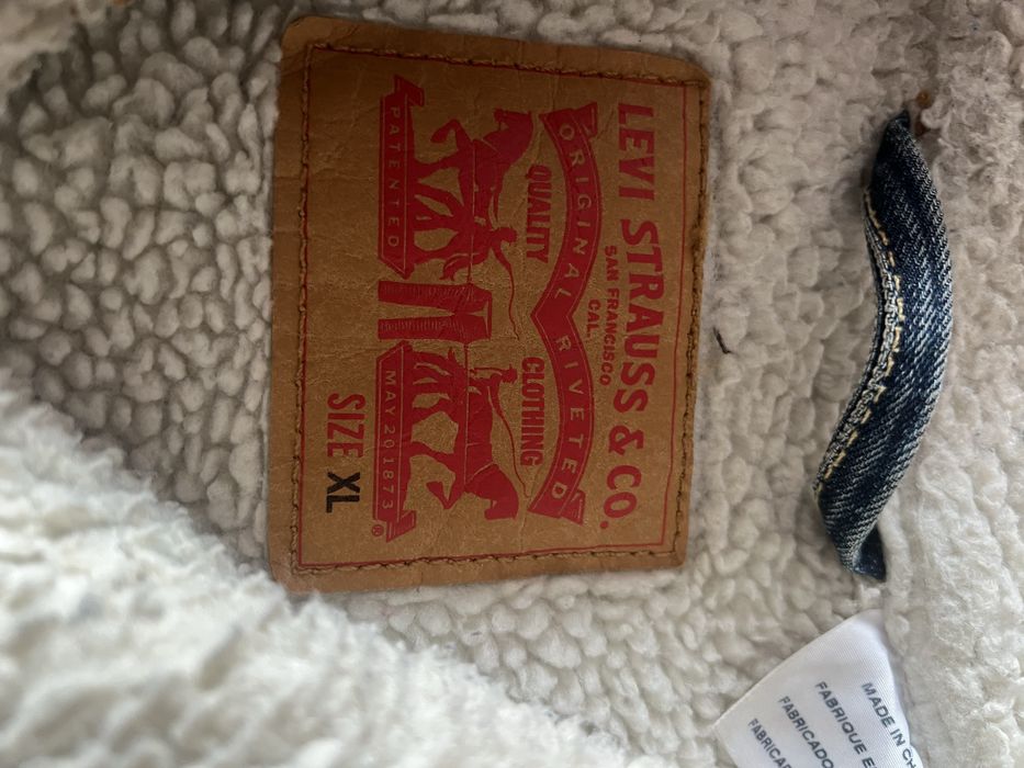 Оригинално кожено и дънково яке “Levi*s”