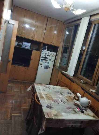 Продаётся квартира на Ц-6 3ком/1/4 огород и подвал, мечеть Минор