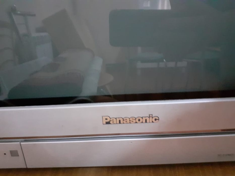 Телевизор Панасоник, в отличном рабочем состоянии.