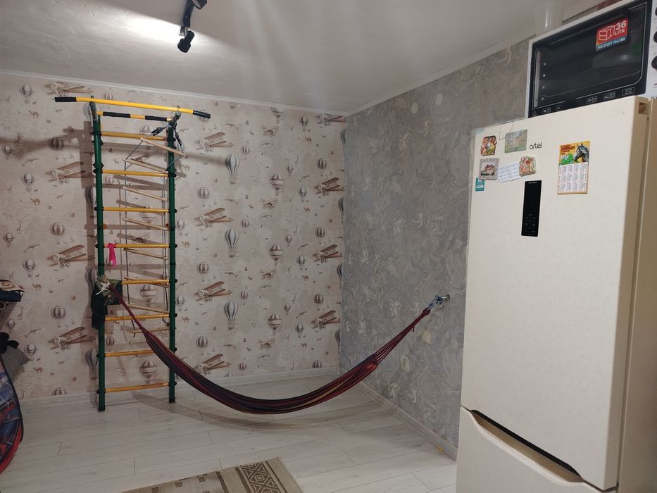 Продам квартиру напротив Локомотива