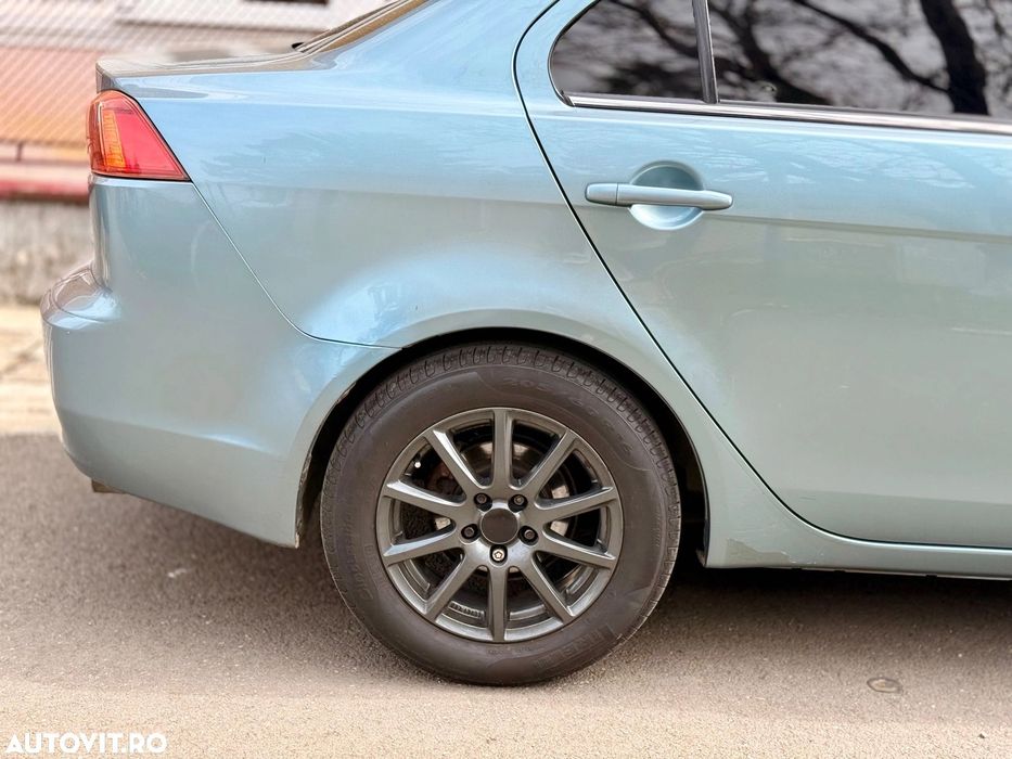 Mitsubishi Lancer 2.0 DI-D Invite