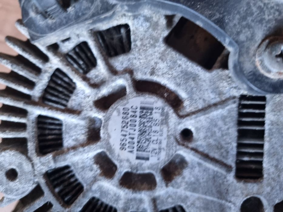 Alternator 2.0, 2.2 HDI Peugeot 307, 407, 607, 807, Citroen C4, C5, C8