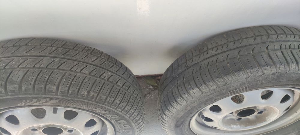 Джанти с гуми 13" 4х100 за Skoda, Volkswagen, Seat