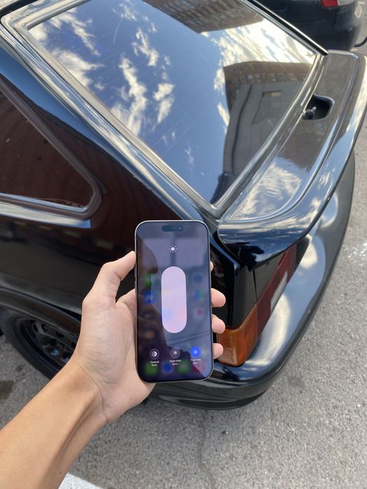 Продам срочно iPhone 16 Pro 256GB