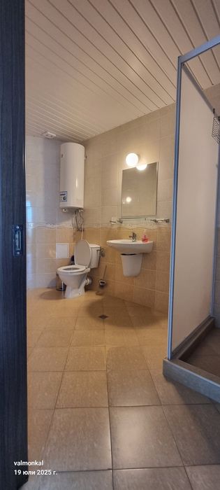 Дава се под наем Тристаен апартамент в Бяла - 232 кв.м за 178.5 € - Снимка #17