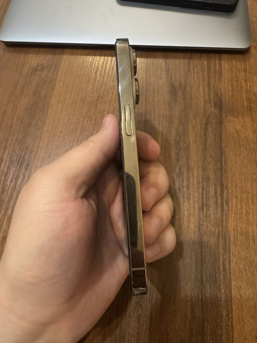 Iphone 14 pro 256 gold