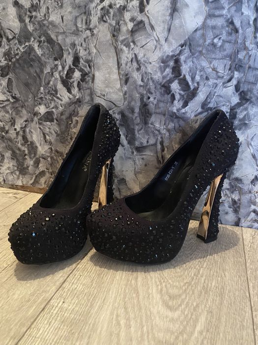 Туфли в отличном состоянии дешево