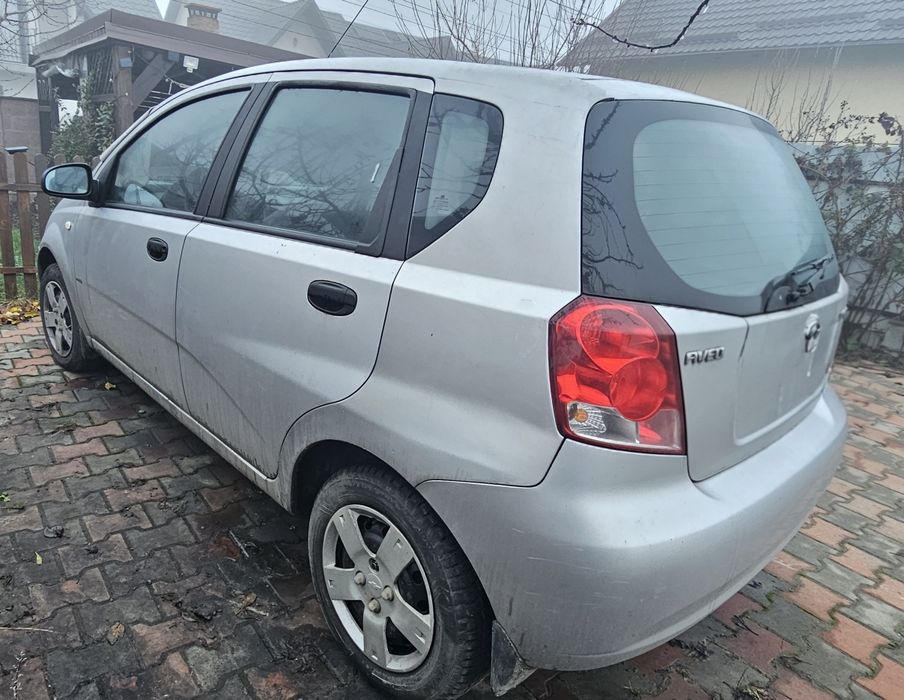 Vand Chevrolet Aveo T200 2006 1.6 benzina