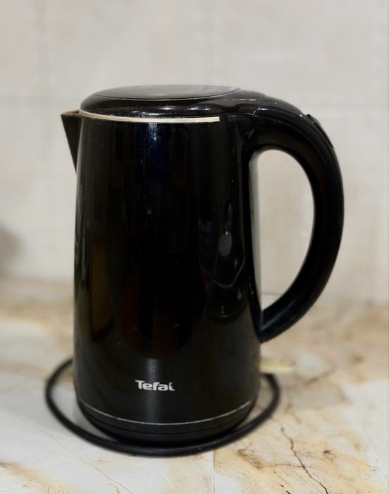 Продам чайник Tefal