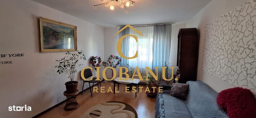 Apartament De Vanzare Etaj 2/4 Decomandat Zona 1 Mai