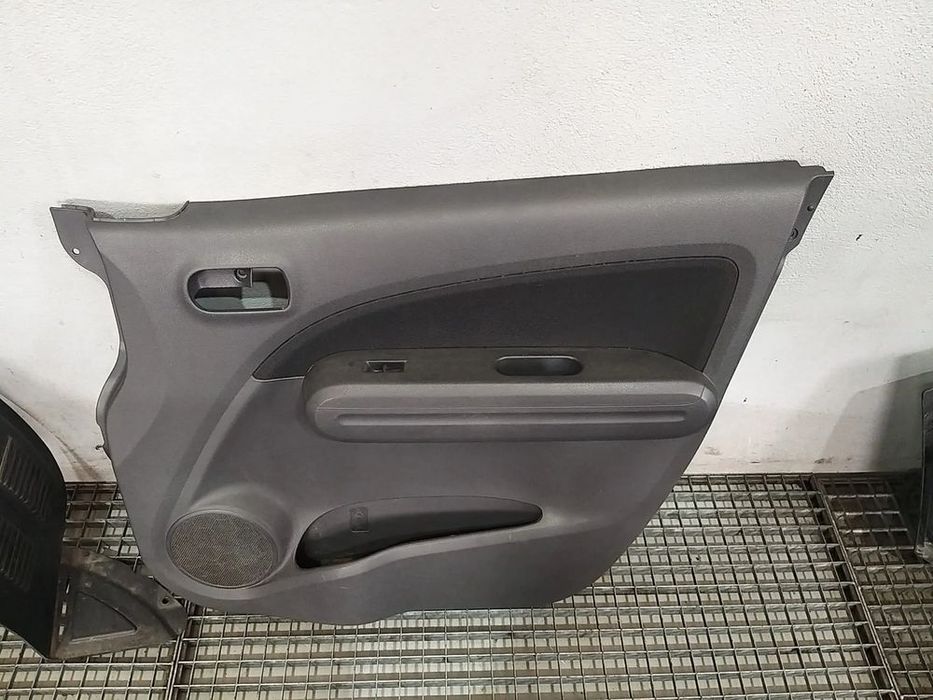 Fata tapiterie usa dreapta fata suzuki splash 8371151k50 8371351k00