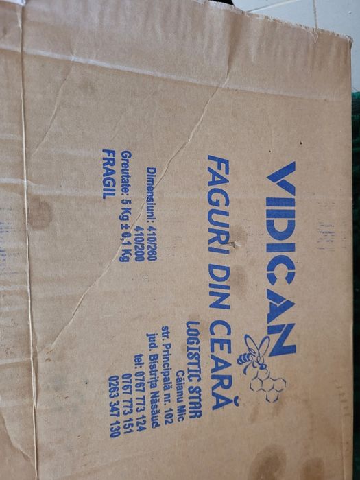 Faguri din ceara de albine!