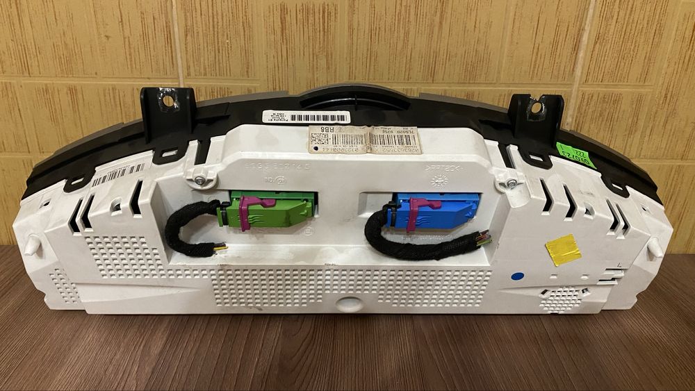 Приборная панель Porsche Cayenne 955-957